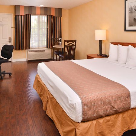 Best Western Palm Garden Inn Westminster Exterior foto